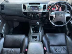 Toyota Hilux 2.5D-4D double cab Raider Dakar edition - Image 6