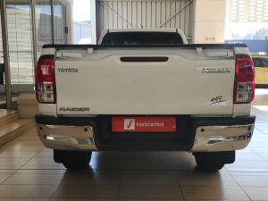 Toyota Hilux 2.4GD-6 single cab Raider manual - Image 5