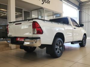 Toyota Hilux 2.4GD-6 single cab Raider manual - Image 2