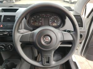 Volkswagen Polo Vivo sedan 1.4 Trendline - Image 8