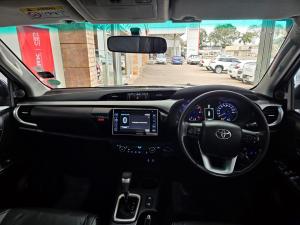 Toyota Hilux 2.8GD-6 double cab 4x4 Raider auto - Image 6
