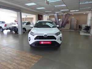 Toyota RAV4 2.0 GX auto - Image 4