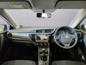 Toyota Corolla Quest 1.8 Plus manual - Image 6