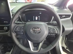 Toyota Corolla Cross 1.8 XR - Image 8