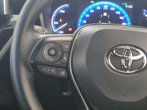 Toyota Corolla Cross 1.8 HEV XS - Image 9