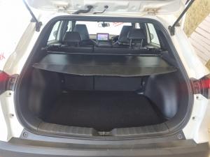 Toyota Corolla Cross 1.8 HEV XS - Image 16