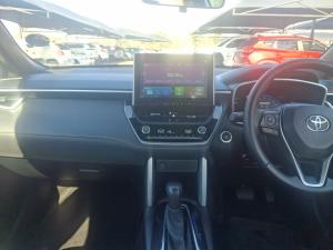 Toyota Corolla Cross 1.8 HEV XS - Image 16