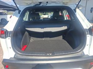 Toyota Corolla Cross 1.8 HEV XS - Image 21