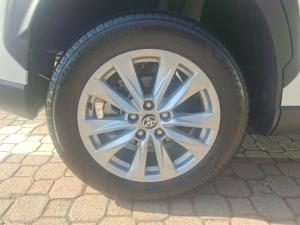 Toyota Corolla Cross 1.8 HEV XS - Image 22