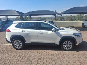 Toyota Corolla Cross 1.8 HEV XS - Image 3