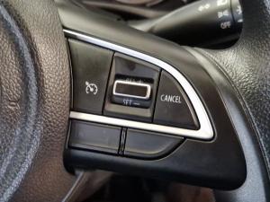 Suzuki Ertiga 1.5 GL manual - Image 10