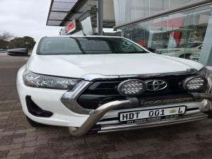 Toyota Hilux 2.4 GD-6 Raider 4X4 automaticD/C - Image 4