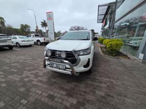 Toyota Hilux 2.4 GD-6 Raider 4X4 automaticD/C - Image 7