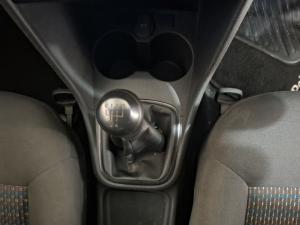 Volkswagen Polo Vivo 1.4 Trendline - Image 10