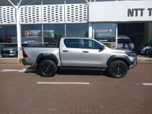 Toyota Hilux 2.8 GD-6 RB Legend 4X4 automaticD/C - Image 3