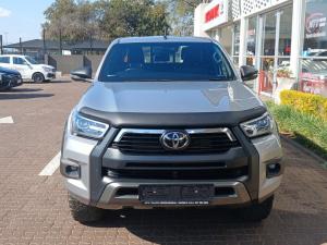 Toyota Hilux 2.8 GD-6 RB Legend 4X4 automaticD/C - Image 4
