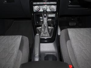 Volkswagen T-CROSS 1.0 TSI Life DSG - Image 14