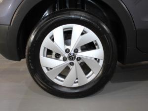Volkswagen T-CROSS 1.0 TSI Life DSG - Image 21