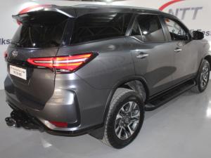 Toyota Fortuner 2.4GD-6 Raised Body automatic - Image 4