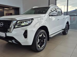Nissan Navara 2.5D LE 4X2 automatic D/C - Image 11