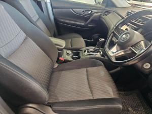 Nissan X Trail 2.5 Acenta Plus 4X4 CVT 7S - Image 5
