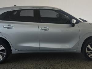 Toyota Starlet 1.5 Xs automatic - Image 5