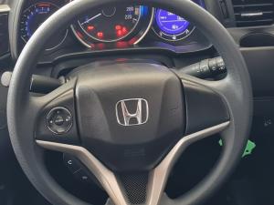 Honda WR-V 1.2 Comfort - Image 11