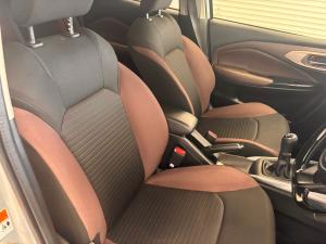 Suzuki Fronx 1.5 GLX - Image 8