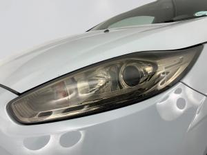 Ford Fiesta ST 200 1.6 Ecoboost 3-Door - Image 2