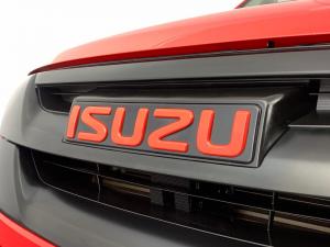 Isuzu D-MAX 250 HO X-RIDER automatic D/C - Image 20