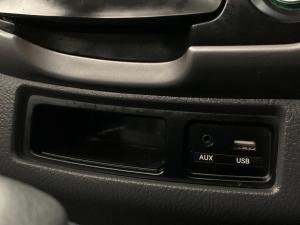 Kia K 2700 WorkhorseS/C - Image 10
