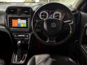 Suzuki Vitara Brezza 1.5 GLX automatic - Image 14