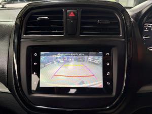 Suzuki Vitara Brezza 1.5 GLX automatic - Image 17