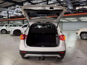 Suzuki Vitara Brezza 1.5 GLX automatic - Image 8