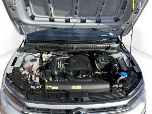 Volkswagen Polo hatch 1.0TSI R-Line - Image 9