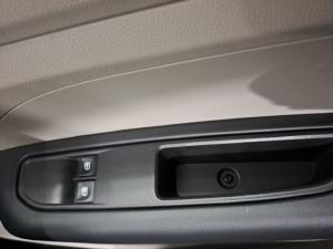 Renault Triber 1.0 Evolution - Image 15