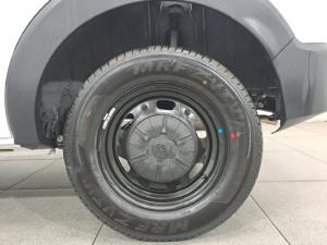 Renault Triber 1.0 Evolution - Image 16