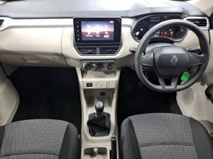 Renault Triber 1.0 Evolution - Image 6