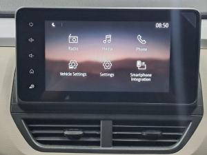 Renault Triber 1.0 Evolution - Image 7