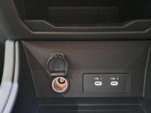 Renault Captur 1.3T Techno - Image 10