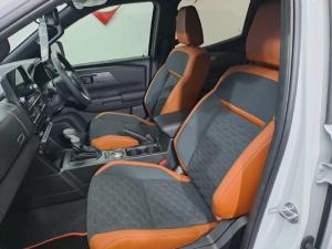 Mitsubishi Triton 2.4DI-D Bi-Turbo double cab 4x4 - Image 15