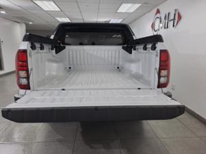 Mitsubishi Triton 2.4DI-D Bi-Turbo double cab 4x4 - Image 5