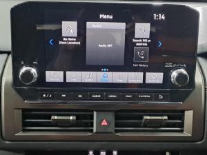 Mitsubishi Triton 2.4DI-D Bi-Turbo double cab 4x4 - Image 8