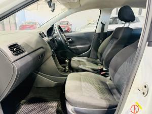 Volkswagen Polo Vivo hatch 1.4 Comfortline - Image 7