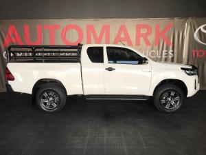 Toyota Hilux 2.4GD-6 Xtra cab Raider manual - Image 3