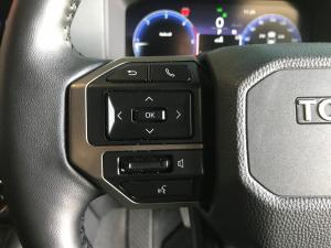 Toyota Land Cruiser Prado 2.8GD VX-R - Image 18