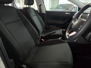 Volkswagen Polo hatch 1.0TSI - Image 11