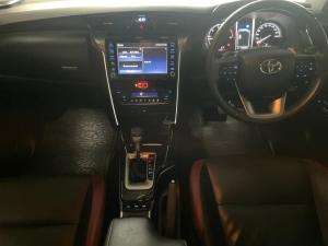 Toyota Fortuner 2.8GD-6 VX - Image 2