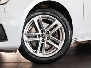 Audi A4 35TFSI - Image 2