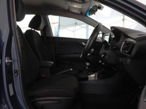 Kia Rio hatch 1.4 EX - Image 16